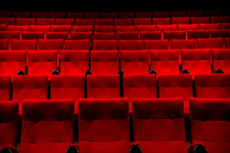 December végén debütál a történelmi sci-fi – jön a világpremier