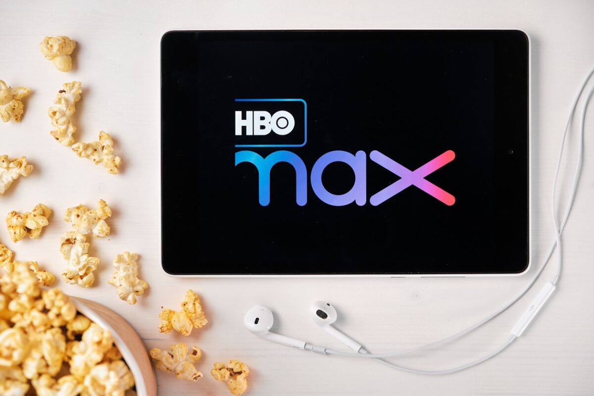 Egy nagyon magasan értékelt II. világháborús sorozat az HBO Maxon