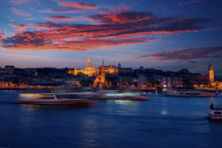 Aki odakint akar szilveszterezni, az jól készüljön fel