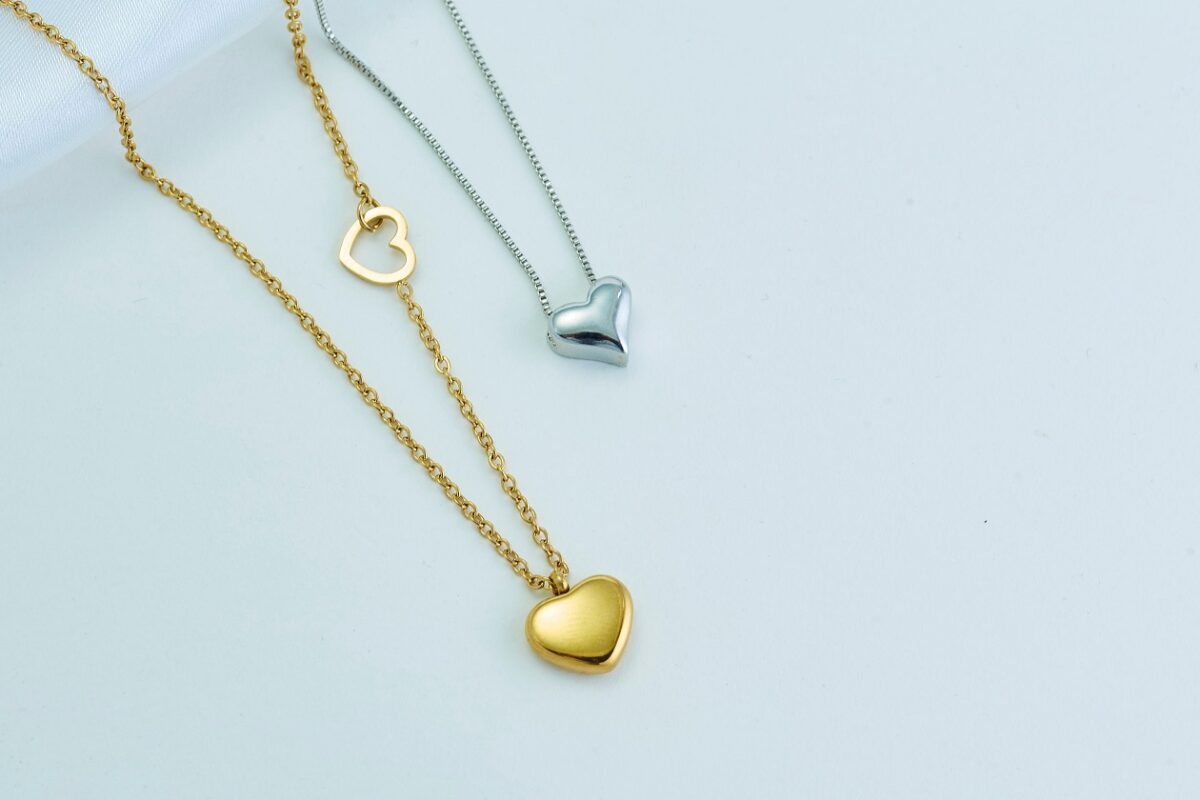 A tinédzser nem bocsájt meg az anyjának az elhunyt apja miatt