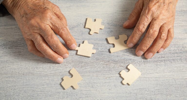 Már 113 éves a nyugdíjas nő, és még mindig programokat szervez magának