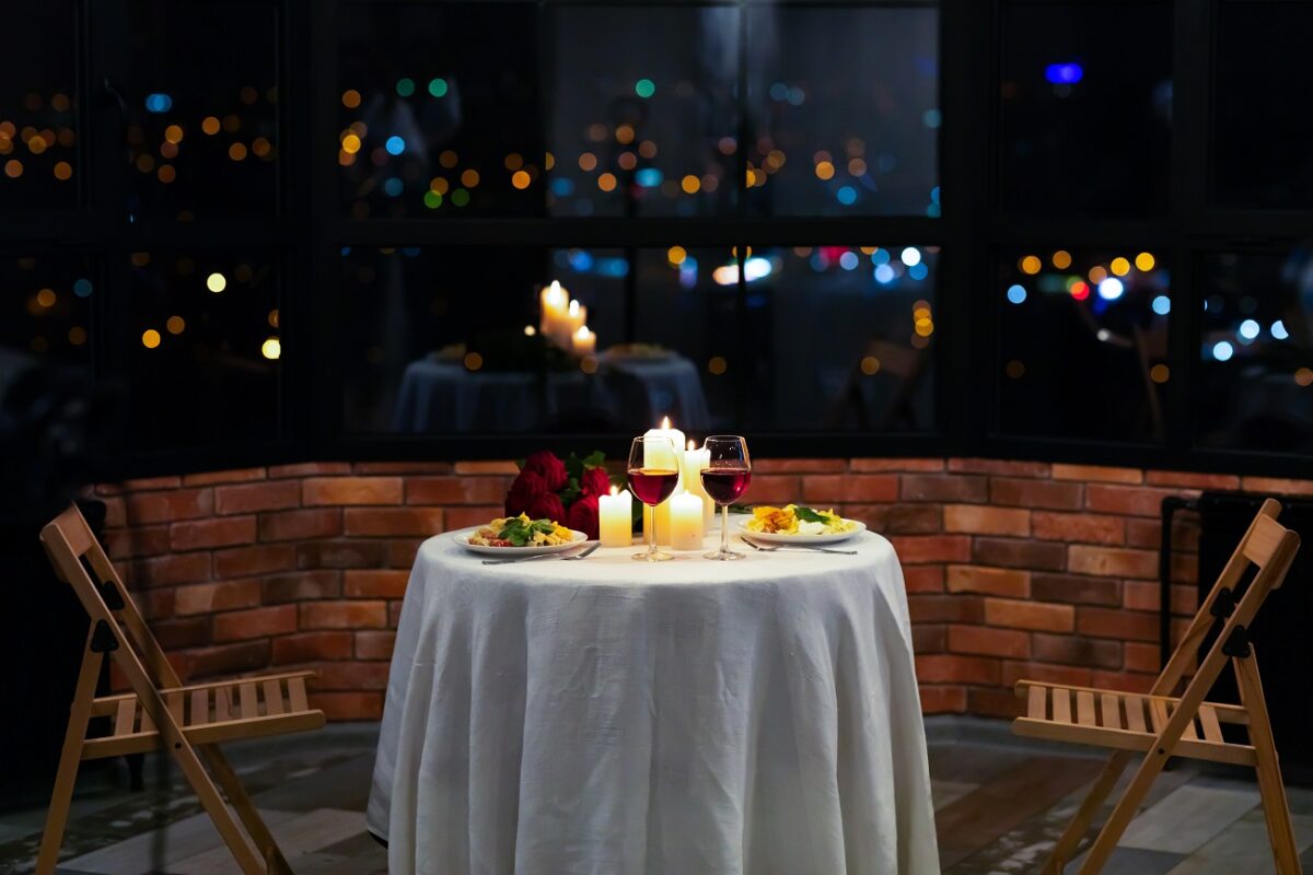 5 perc után otthagyta a randit a nő, amikor rájött, mire készült a férfi