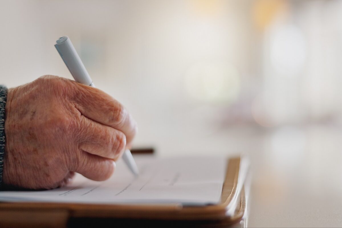 8 éve nem találkozott a lányával az apa, most kizárná a végrendeletéből