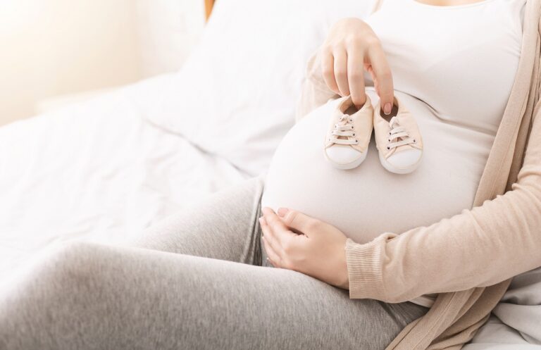 Arról álmodott, hogy anya lesz, majd 10 hetes terhesen mellrákot diagnosztizáltak nála