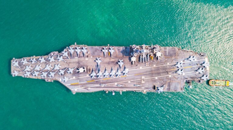 Az amerikai hadsereg kiadta a parancsot – azonnal megindultak a vadászgépek