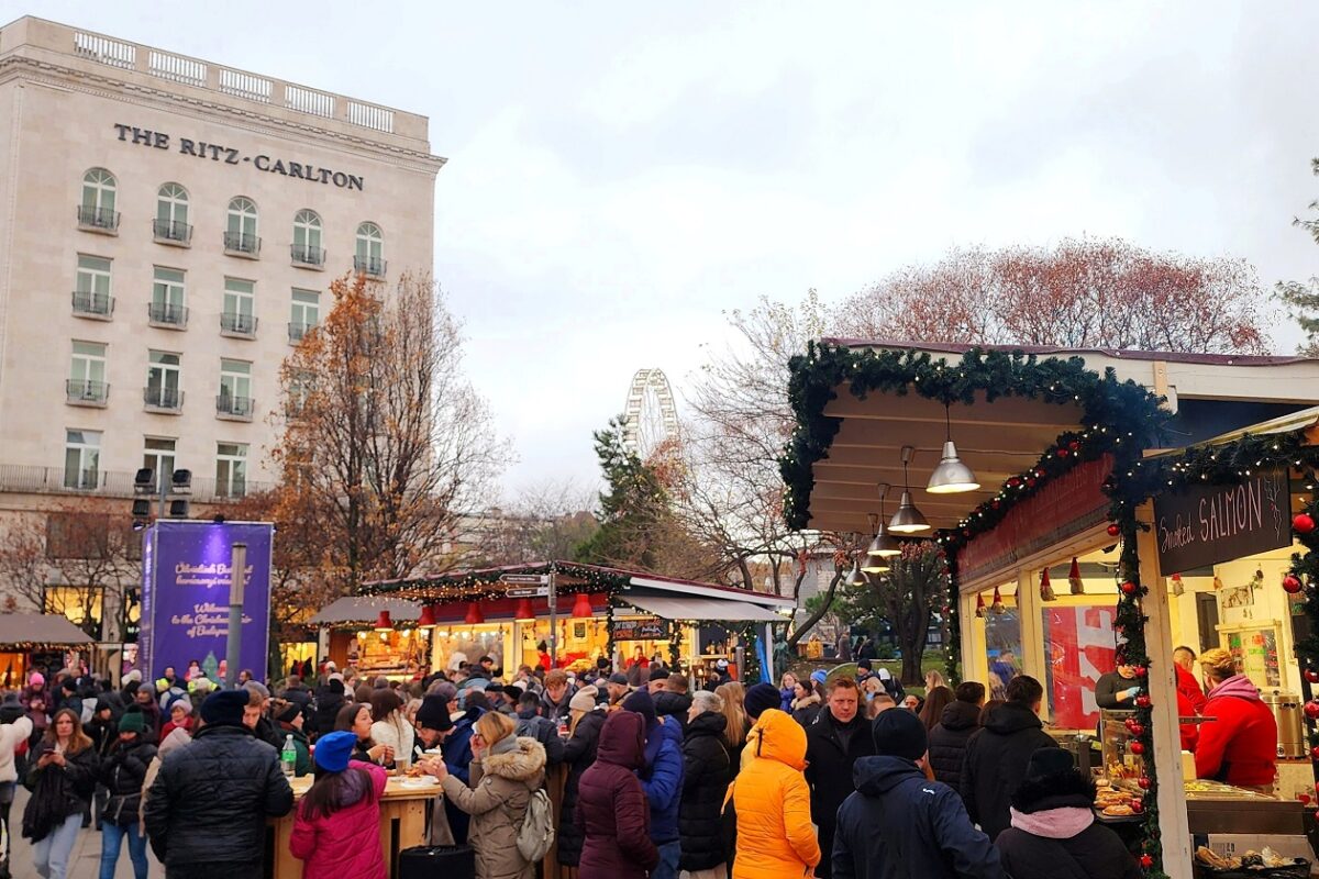Szokatlanul enyhe decemberi időjárás fogad bennünket szombaton