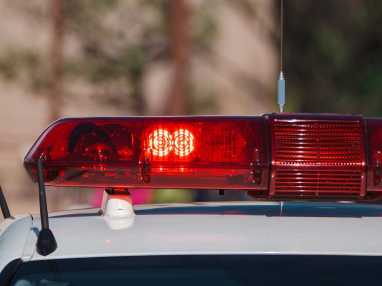 Szolgálaton kívüli rendőrt üldözött egy másik rendőr – súlyos az ügy