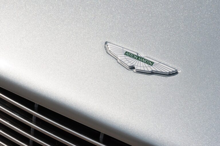 A legendás 1963-as kémfilm, ami elképsztő kasszasiker lett