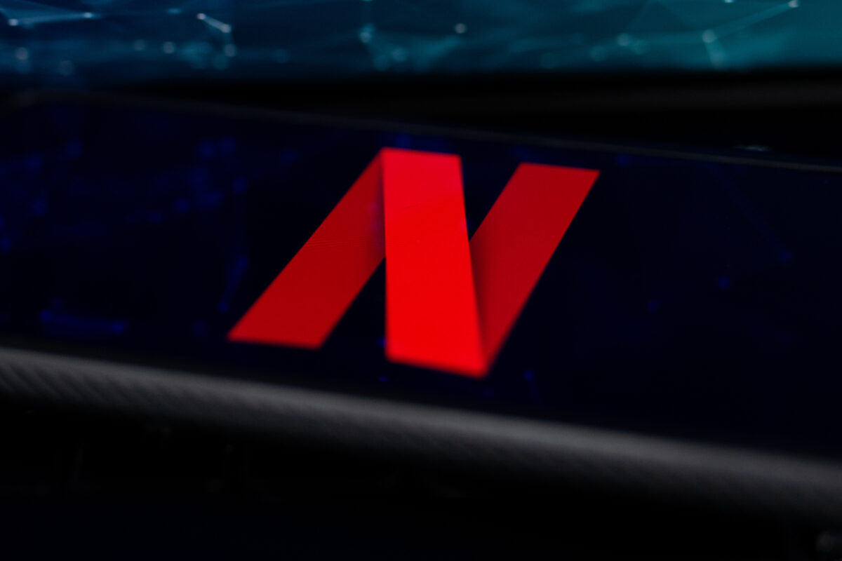 A Netflix új sorozata pontosan azt adja, amire a rajongók vártak