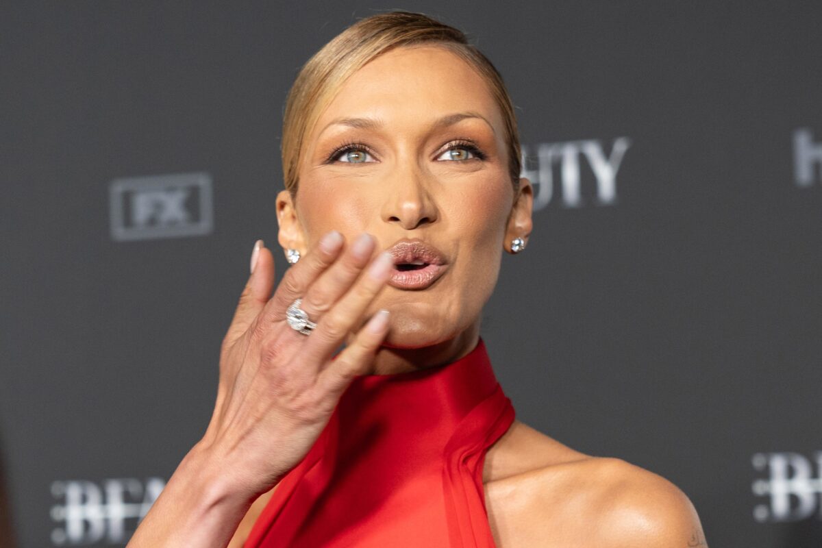 A világ egyik legszebb nője megint odatette magát