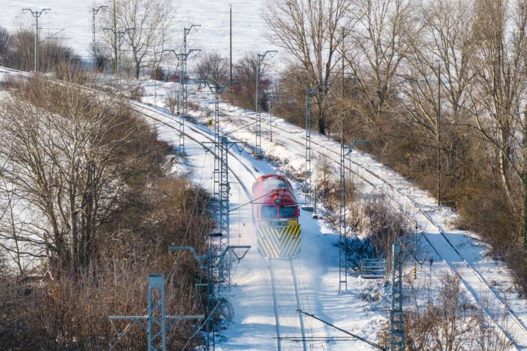 Azonnali közleményt adott ki a MÁV vasárnap reggel – nem egyszerű a helyzet
