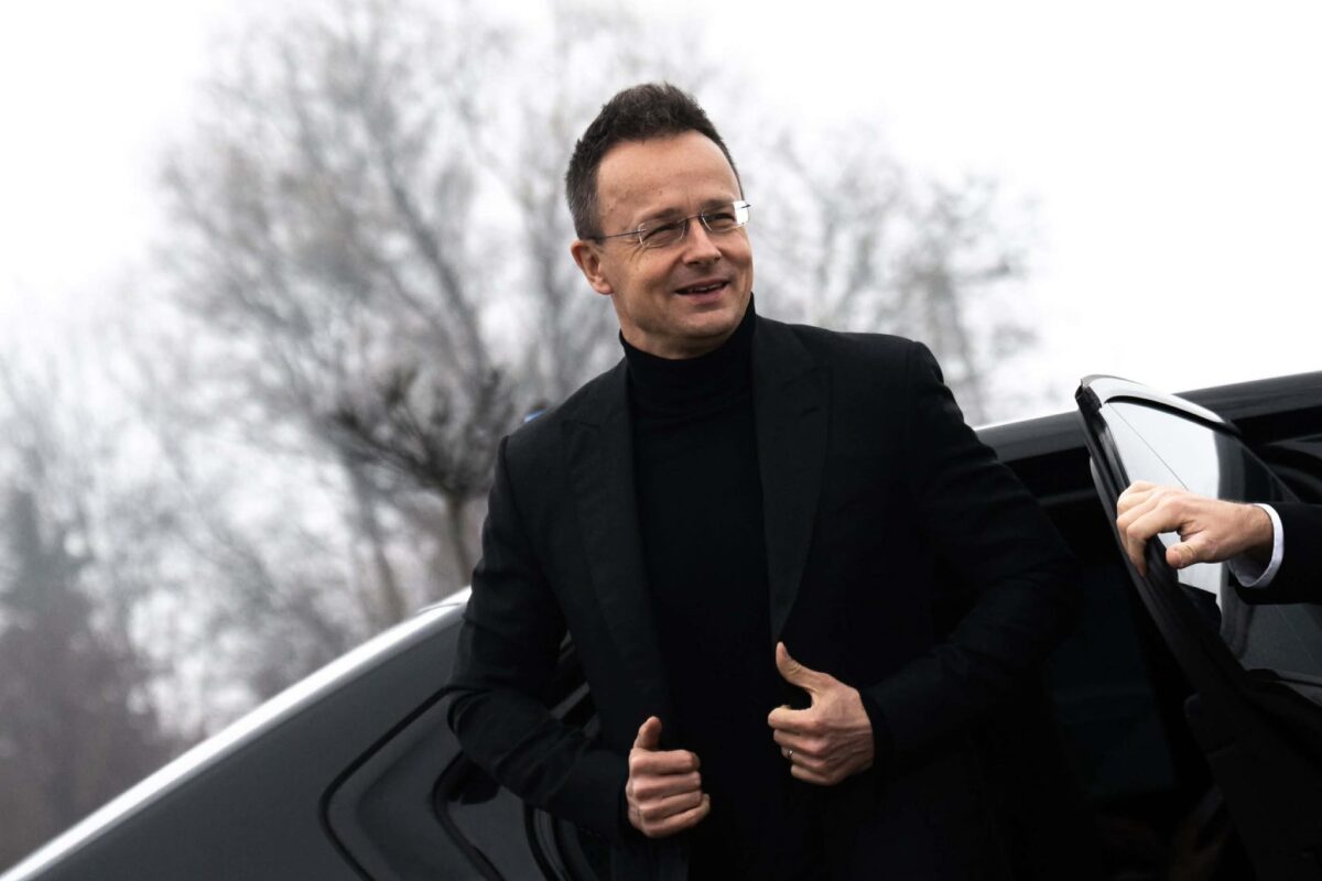 Kiemelt bejelentést tett Magyarország kormánya hétfő délelőtt – folyamatosan érkeznek a részletek