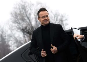 Kiemelt bejelentést tett Magyarország kormánya hétfő délelőtt – folyamatosan érkeznek a részletek