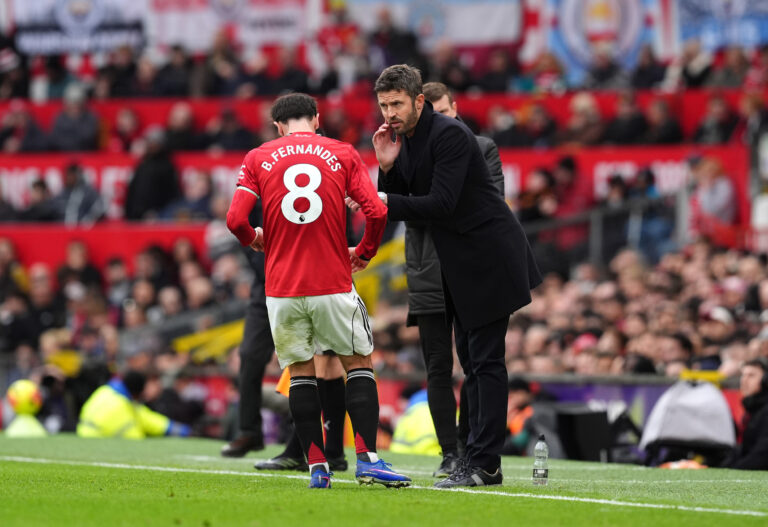 Bruno Fernandes távozhat Manchesterből – a Chelsea csillaga jöhet a helyére