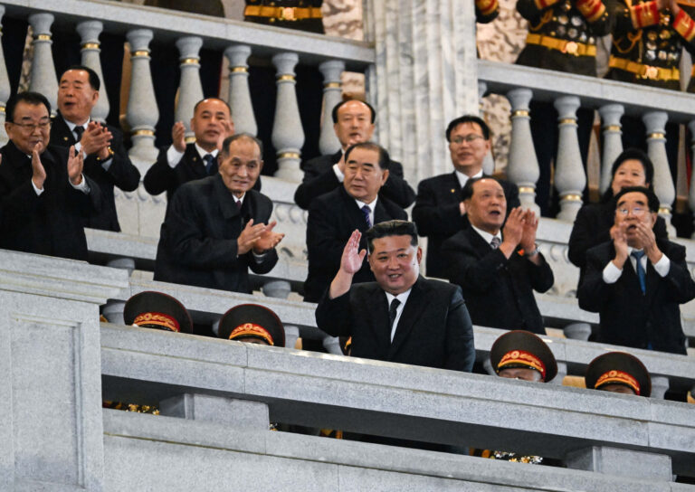 Dühromot kapott Észak-Korea, azonnali válaszokat követelnek