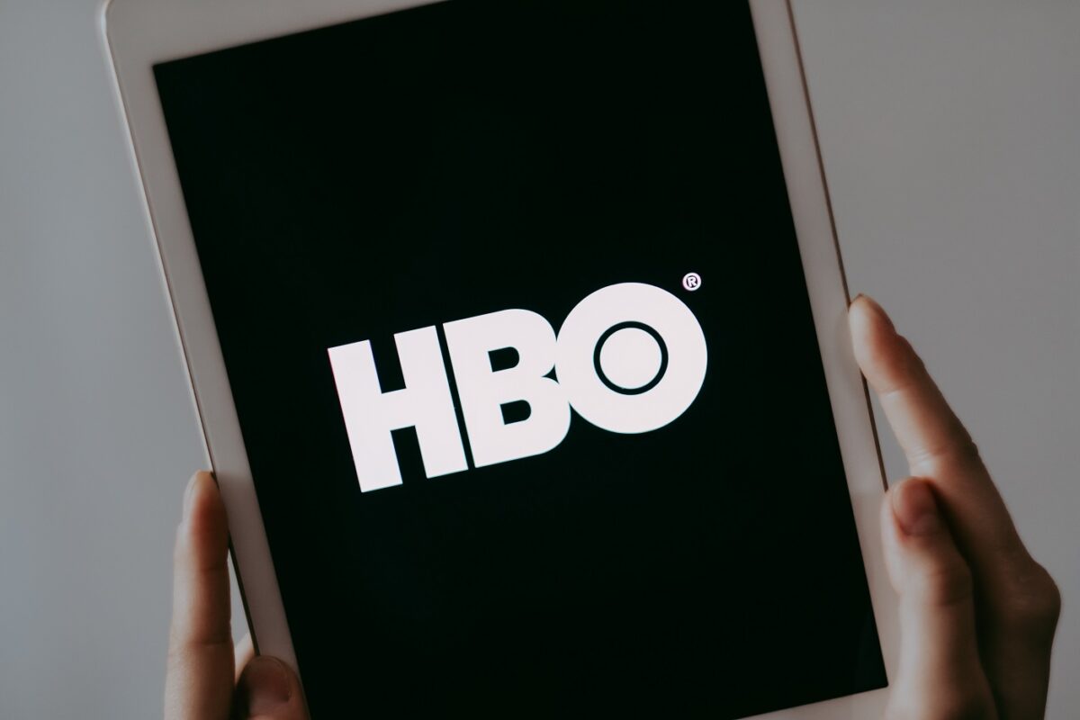 25 éves lett minden idők legjobb második világháborús sorozata, az HBO mesterműve
