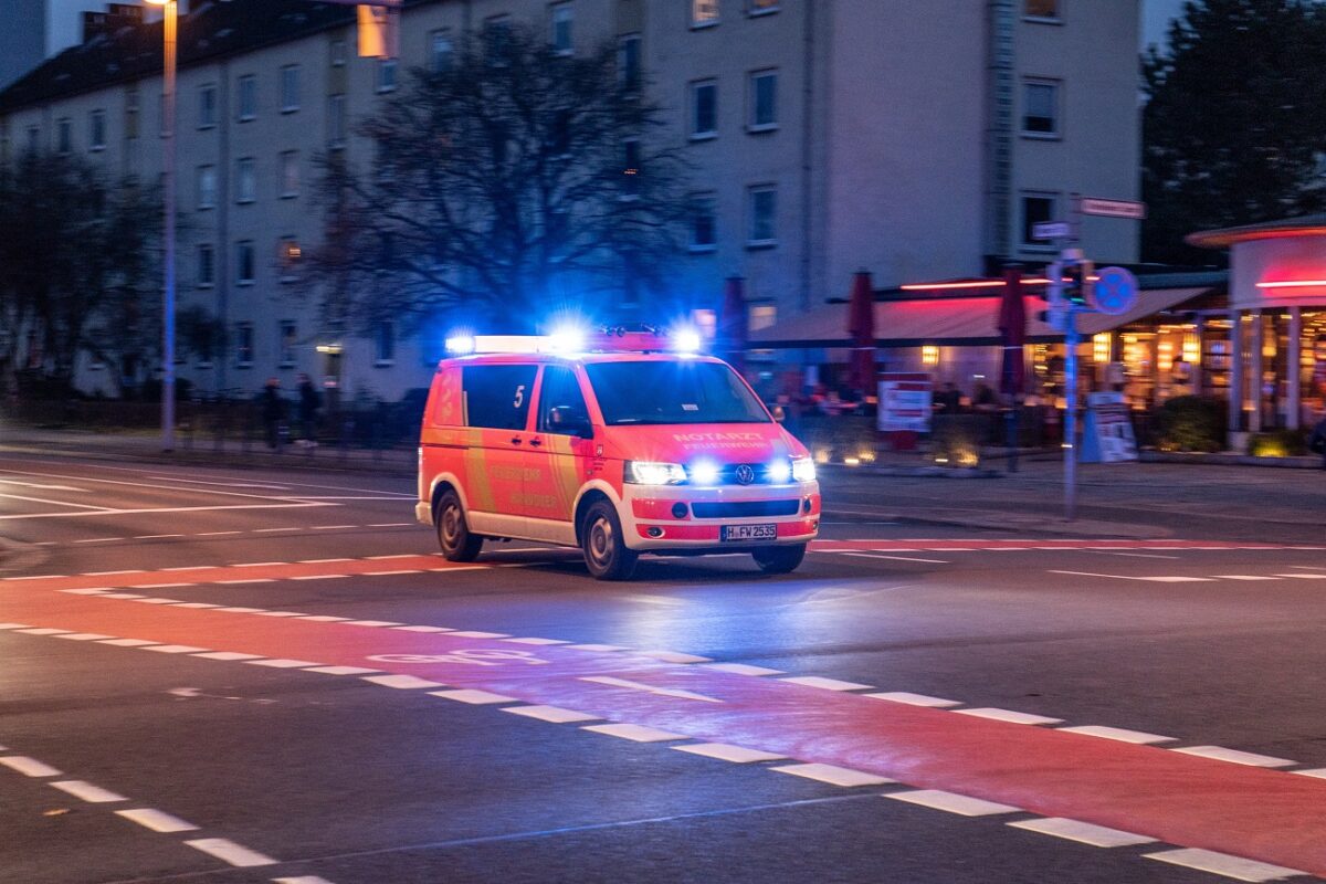 Két tinédzser is életét vesztette szilveszterkor egy tragikus tűzijáték-balesetben