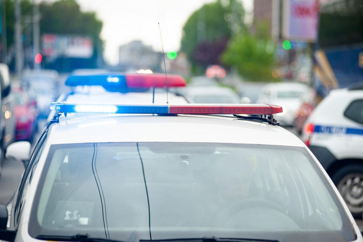 3 testvér halt meg egy autóbalesetben – a szülők túlélték a tragédiát