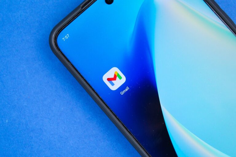 Óriási bejelentést tett a Google – ha van Gmail fiókod, most pezsgőt bonthatsz