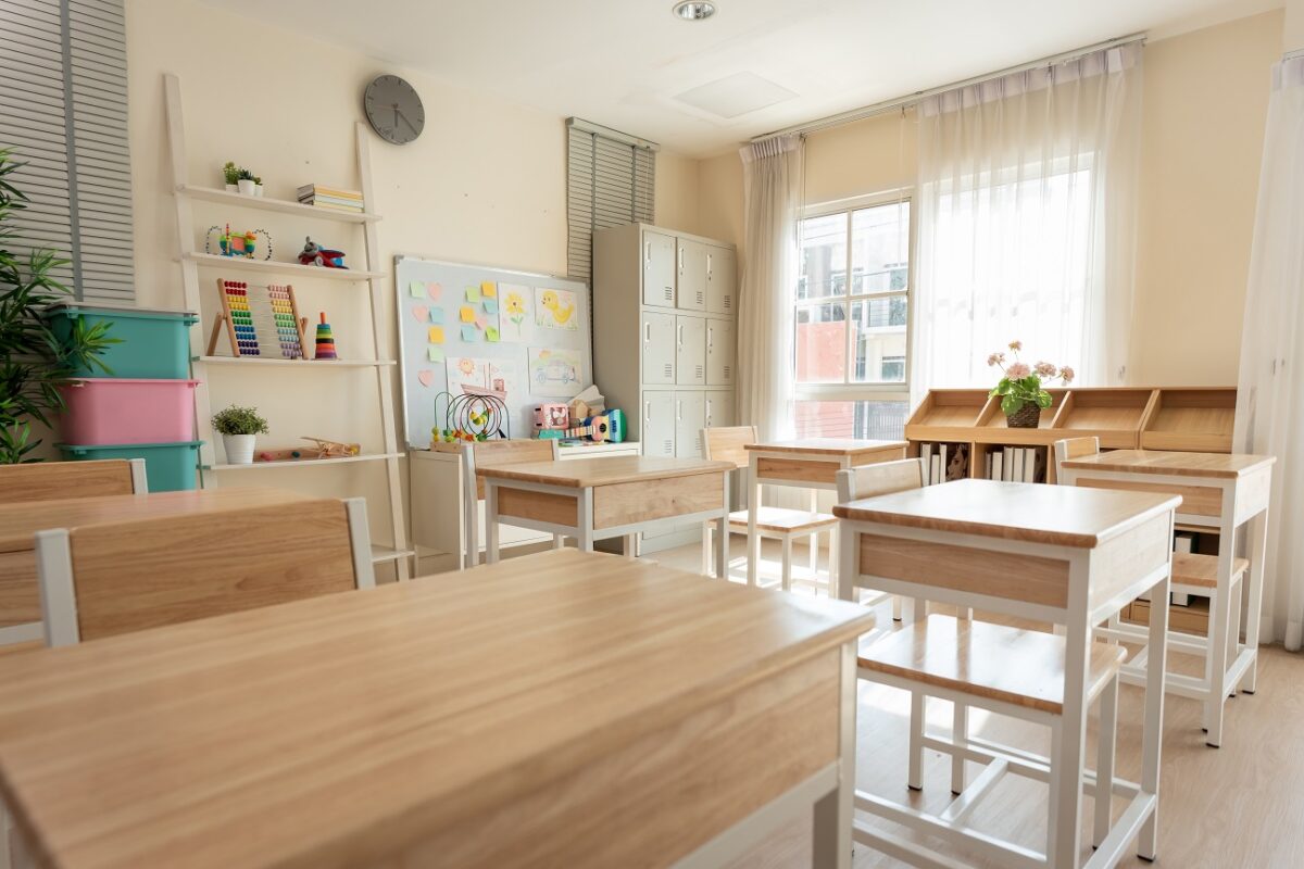 Gyászolnak a tanárok – egy közkedvelt fiatal általános iskolás tanárnő és egy iskolai gondnok meghalt