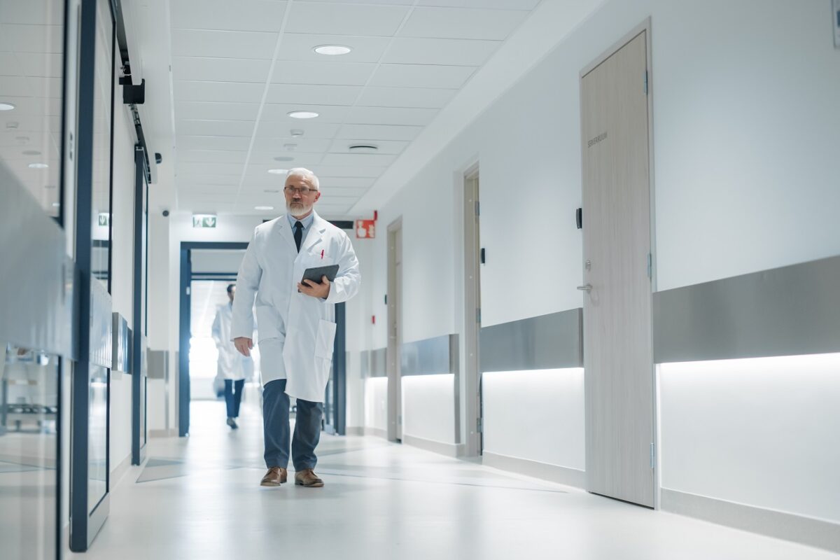 Majdnem meghalt egy 5 éves kisfiú az influenza miatt, pacemakert kellett kapnia