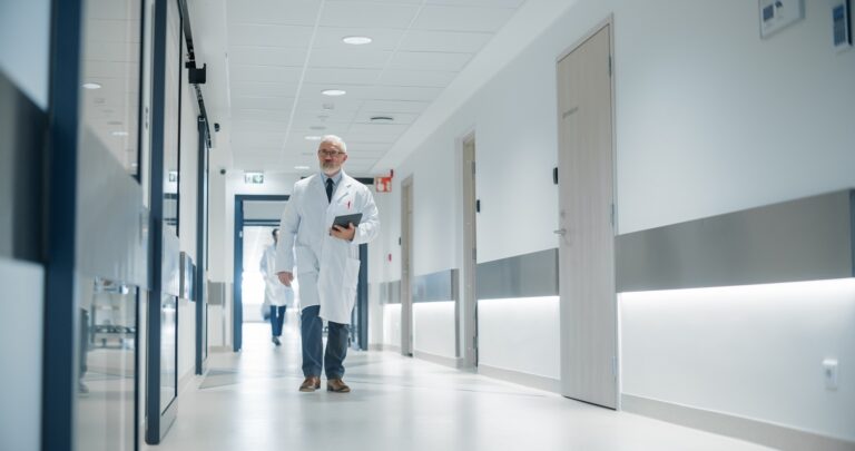 Majdnem meghalt egy 5 éves kisfiú az influenza miatt, pacemakert kellett kapnia