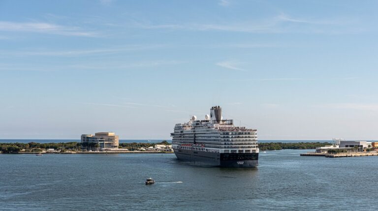 Vízbe zuhant egy 77 éves nyugdíjas nő szilveszterkor, továbbra sem találják