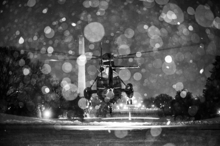 Rendkívüli bejelentést tett az USA első embere Irán megtámadását követően