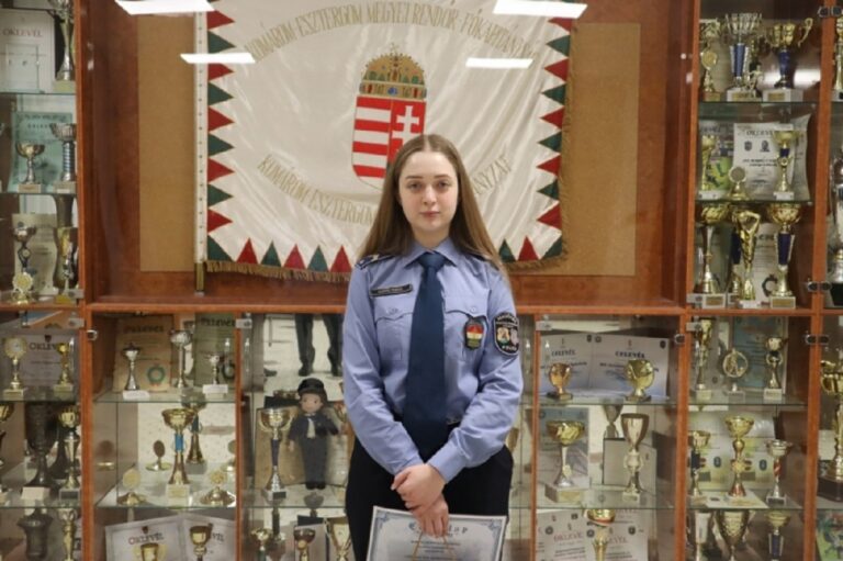 Bemutatták a hős magyar rendőrnőt – az életét kockáztatta, közel volt a tragédia