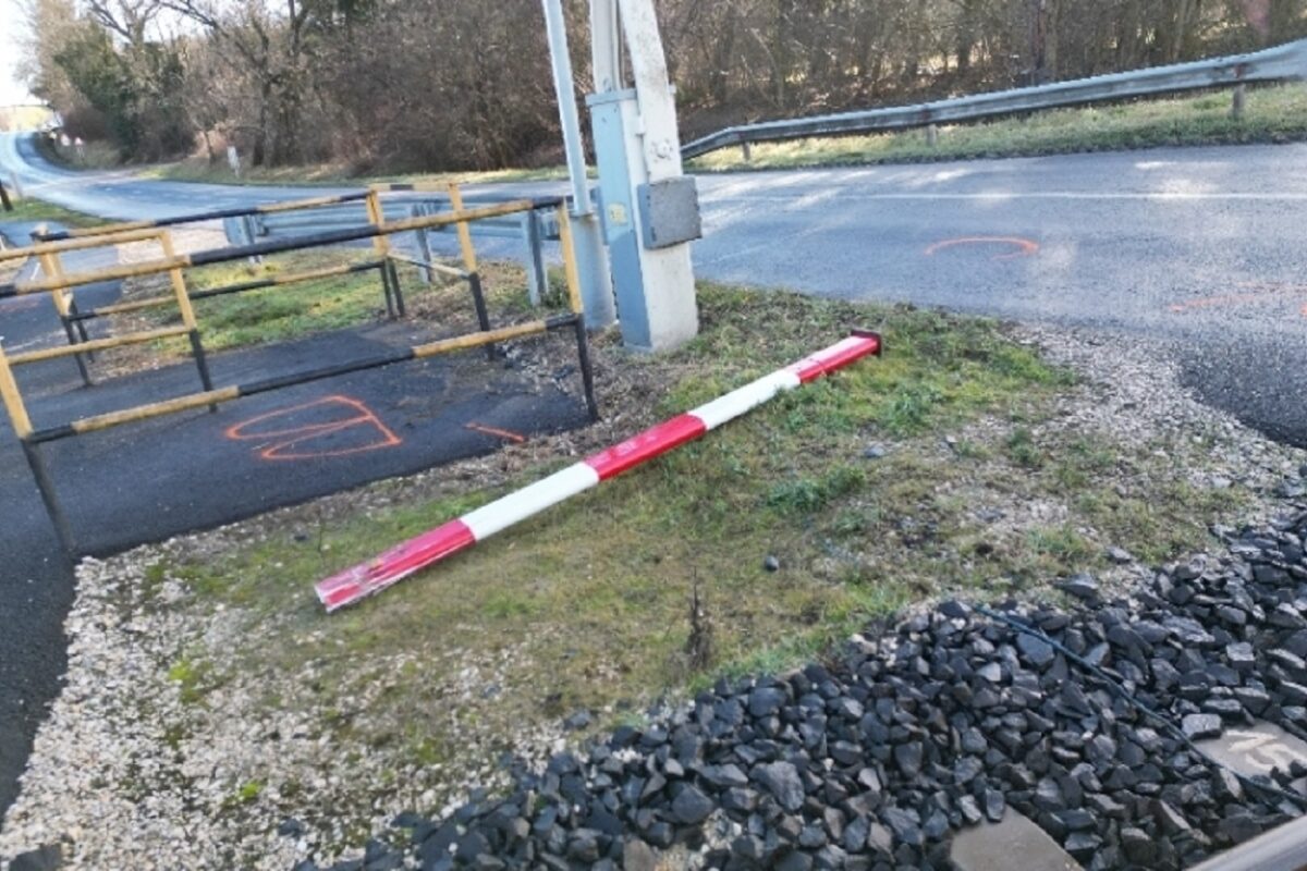 Rendőrségi közlemény jelent meg egy 37 éves kamionsofőrről – túltolta, és nem kicsit