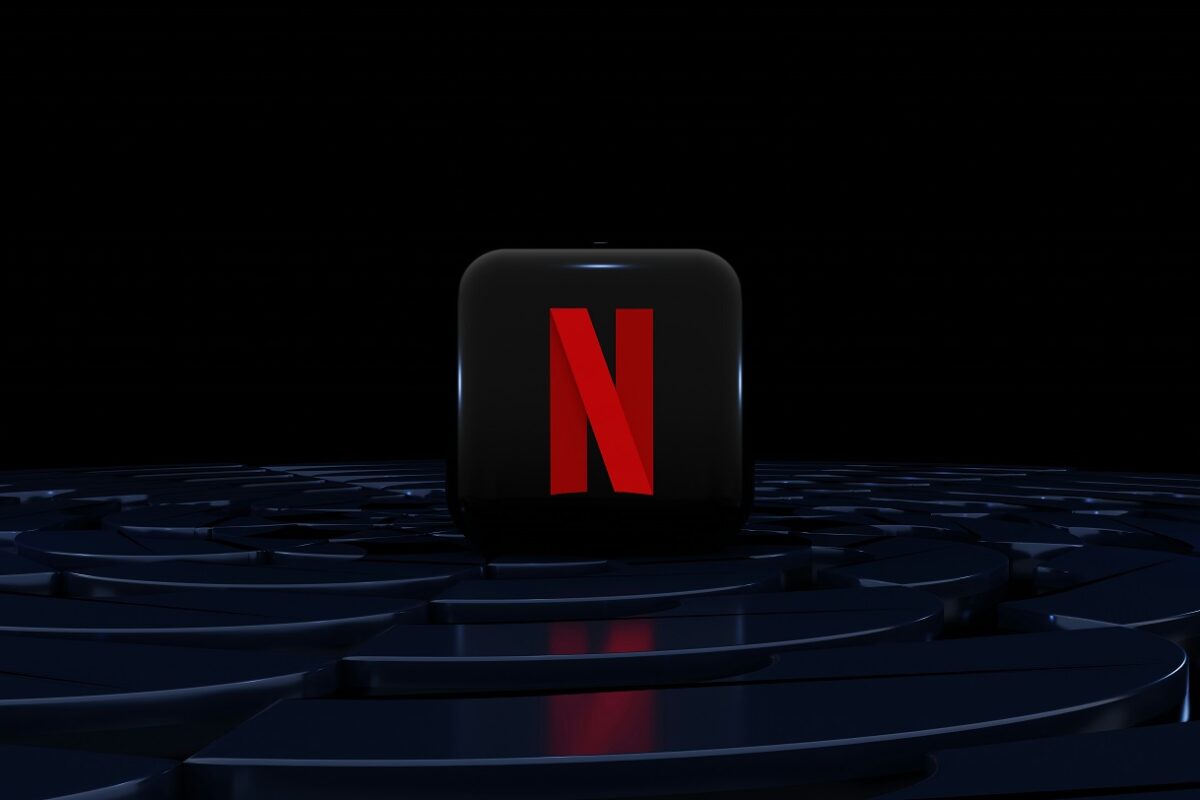 Ha egy meglepően jó új sorozatra vágysz a Netflixen, már mutatjuk is