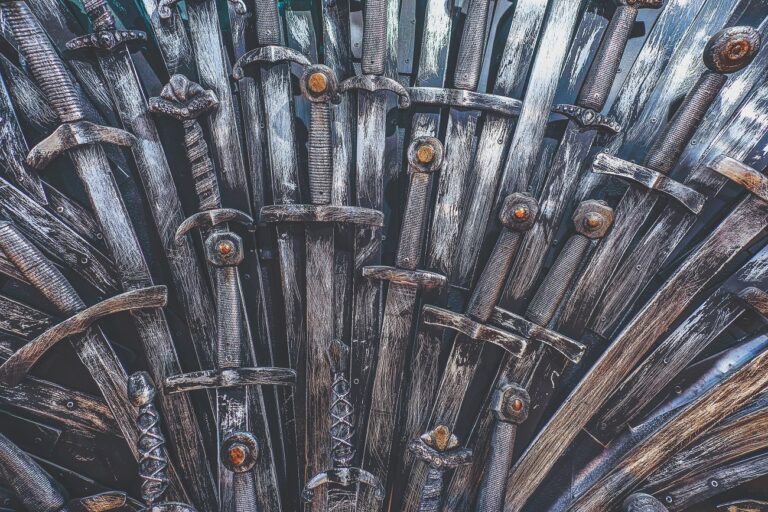 Rejtett kapcsolat köti össze A hét királyság lovagja sorozatot a Trónok harcával