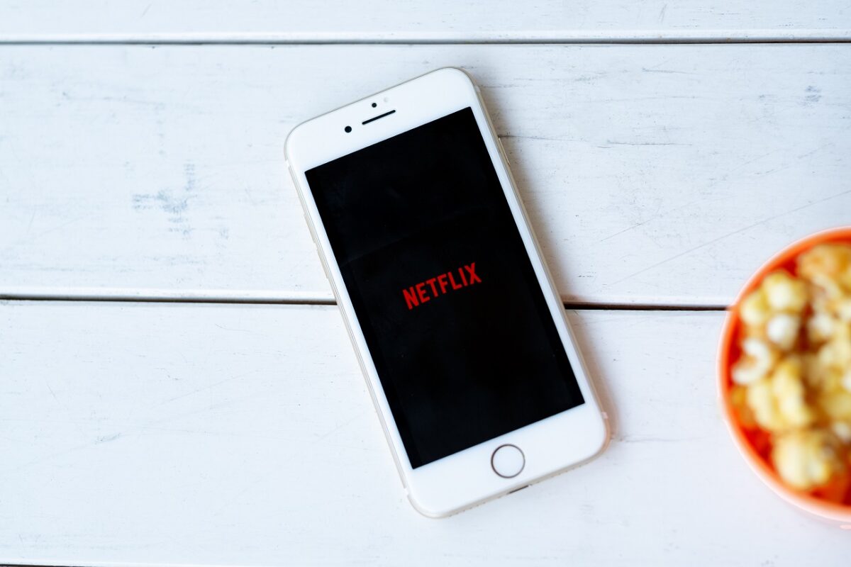 Ha egy igazán jó filmet akarsz a Netflixen Tom Hardy-val, akkor itt van