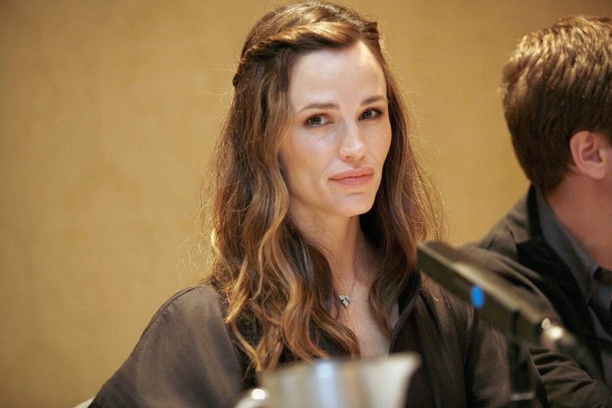 Ha egy meglepően jó sorozatra vágysz, akkor most jól figyelj