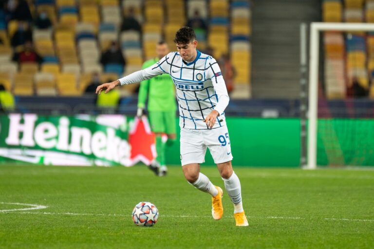 A Manchester United megelőzte a Barcelonát