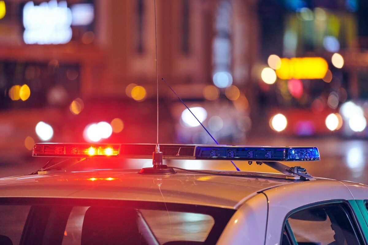 Holtan találtak egy nőt az utcán szerdán kora reggel