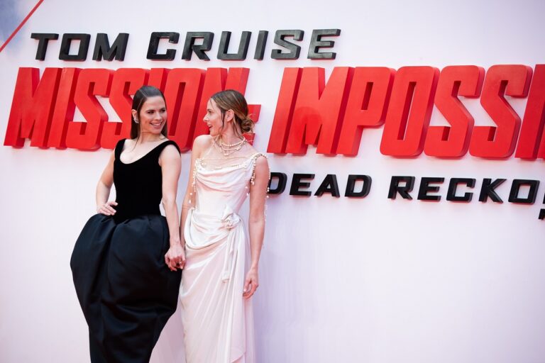 Már otthon is nézhető a legújabb sci-fi, amit megbuktattak a mozikban