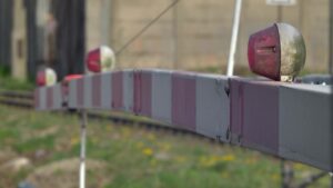 Elgázolt a vonat egy 33 éves férfit és egy 12 esztendős lányt