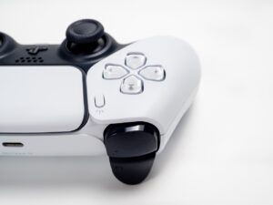 10 új játék érkezik, 9 távozik – komoly frissítés jön a PS Plusra február 17-én