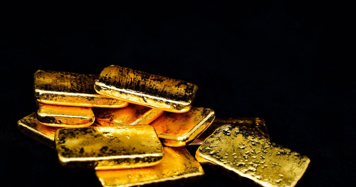 45 millió forintnyi aranyat dobott ki véletlenül egy férfi Kép