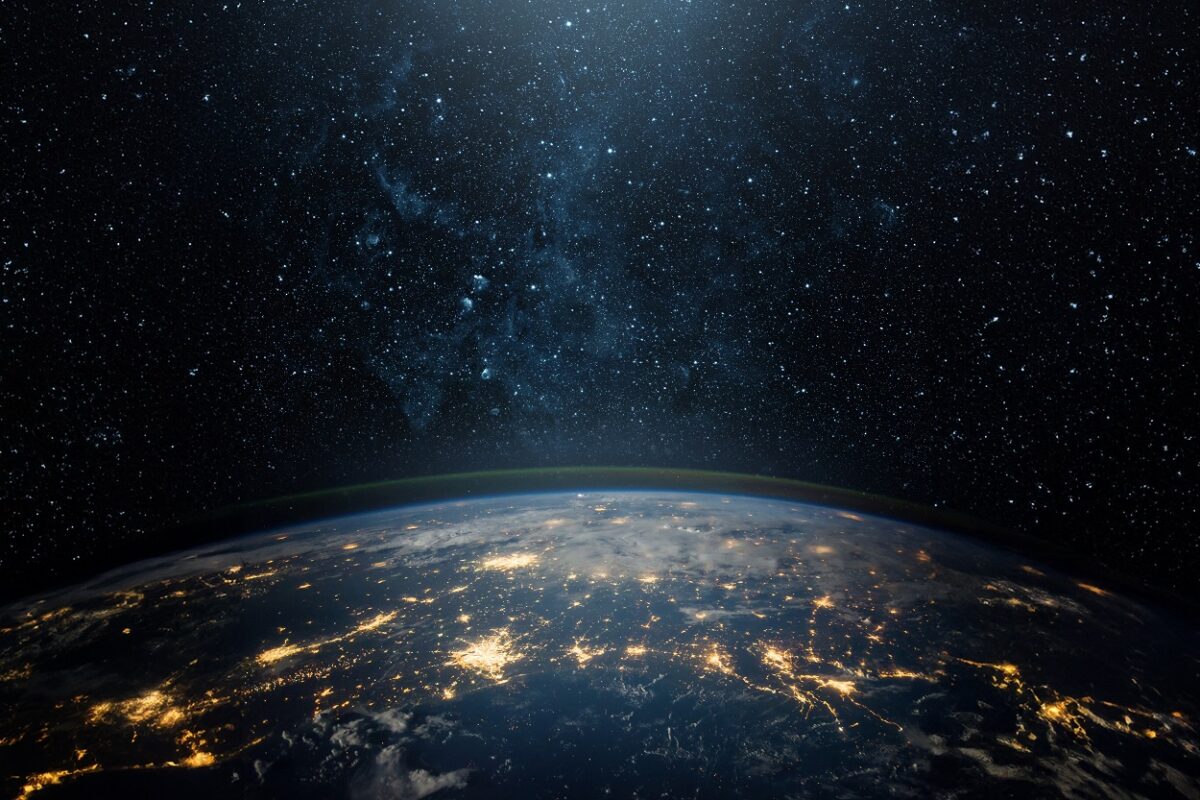 Ryan Gosling megmenti az emberiséget – itt az új sci-fi utolsó előzetese