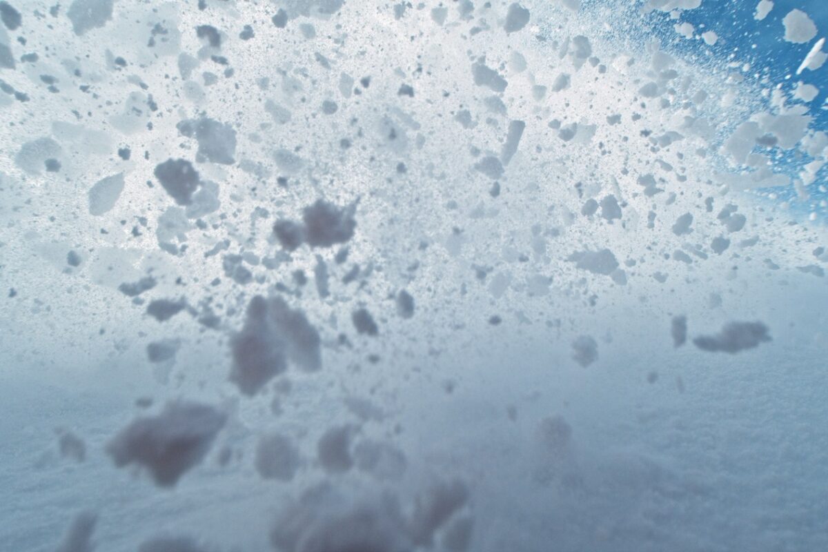 Elszabadult a pokol a hegyen – az apa meghalt, a fia csodával határos módon túlélte