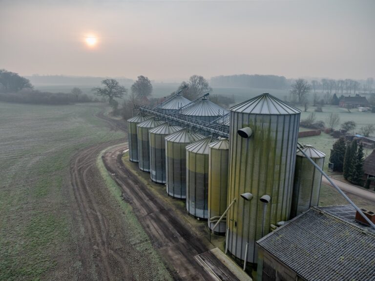 Gabonatárolóba szorult és meghalt egy 74 éves nyugdíjas