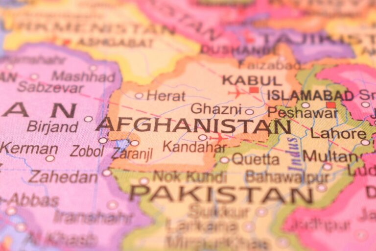 Bekövetkezett, amitől sokan tartottak – Afganisztán megtorlást indított Pakisztán ellen