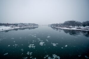Tragédia kutyasétáltatás közben – a feleség meghalt, a férjét továbbra sem találják