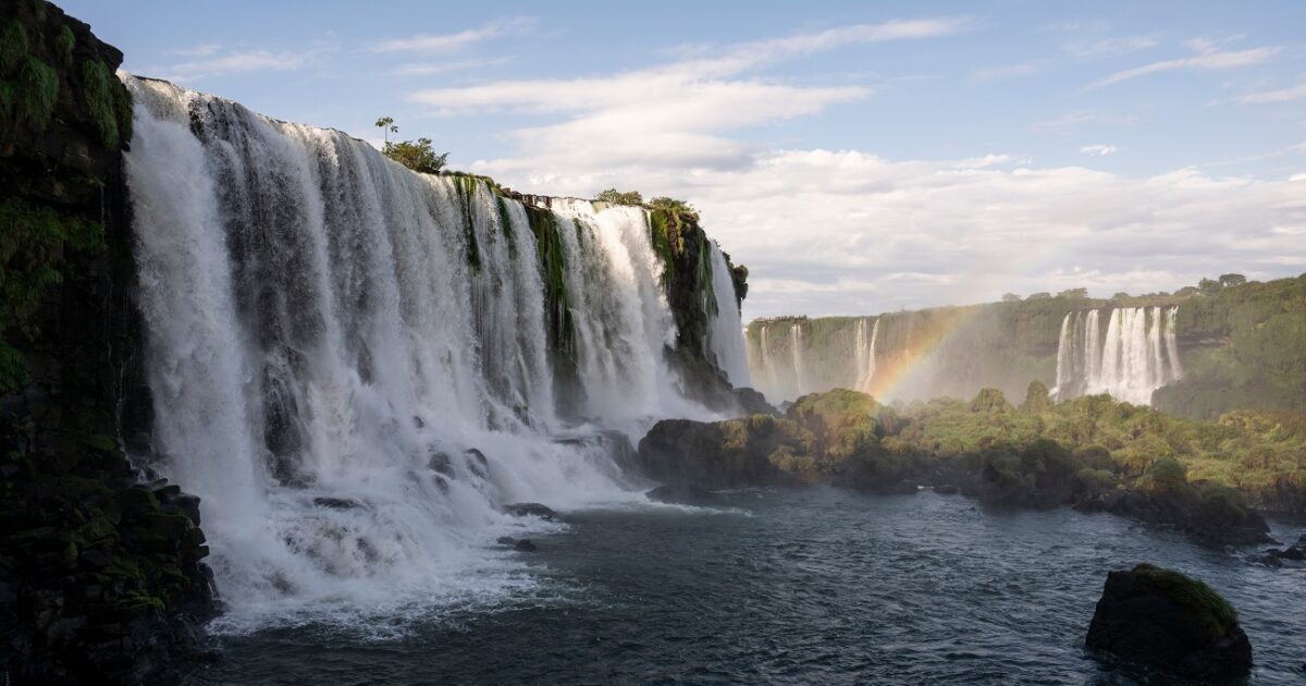 40 métert zuhant egy 36 éves férfi – esélye sem volt Kép