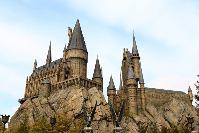 2027-ben érkezik az új Harry Potter, egy minden eddiginél részletesebb Roxforttal