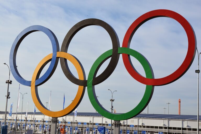 Tragédia a téli olimpia helyszínén – furcsa módon halt meg egy biztonsági őr