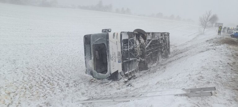 Nyugat‑Magyarországon már válságos a közlekedési helyzet – döbbenetes részleteket közöltek