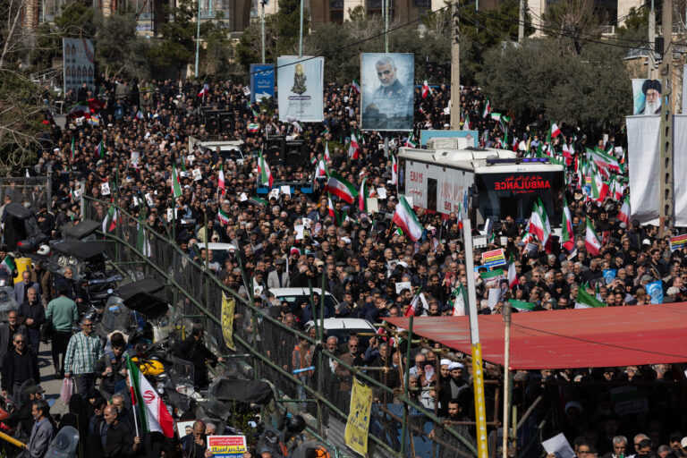 Irán kemény üzenettel készült az USA-nak